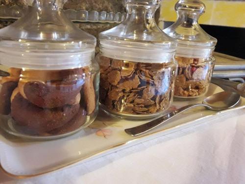 B&Bの敷地内または近くでの食事または食べ物
