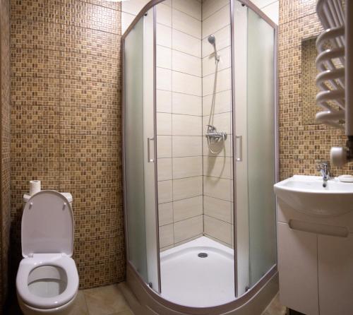 Ett badrum på Karpatska Oselia