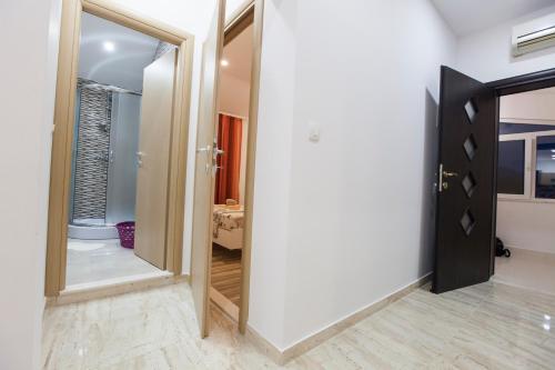 Et badeværelse på Apartment Dalmatia