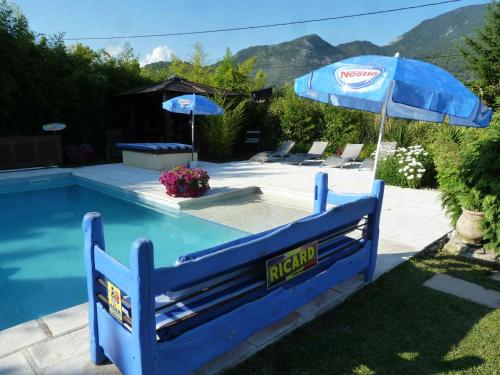 Πισίνα στο ή κοντά στο Les Bambous B&B