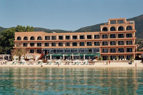 Hotel Cavaliere Surplage