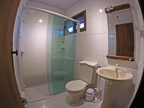 Ванная комната в Pousada La Luna - Frente Mar