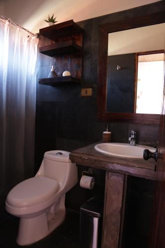 Ванная комната в Hostal Montepardo