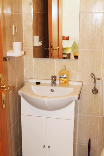 Apartments Gubo