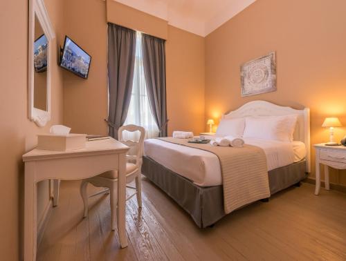 Postel nebo postele na pokoji v ubytování Palladian Home