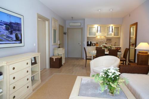 Η κουζίνα ή μικρή κουζίνα στο Apartament Rezydencja Bryza Jurata