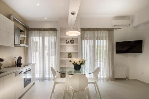 Acropolis Museum - Modern Living [I]