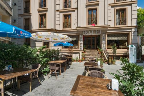 Gallery image of Grand Pamir Hotel in Istanbul