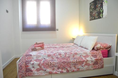 Apartamento Recreo Cadizにあるベッド