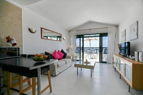 Knights Apartment