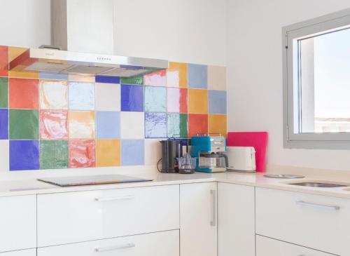 A kitchen or kitchenette at Casa Catalina Mallorca Sea Front