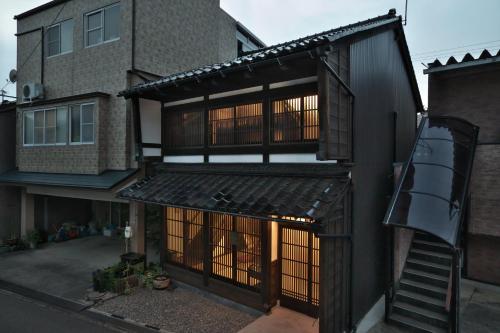 Kanazawa Guest House East Mountain