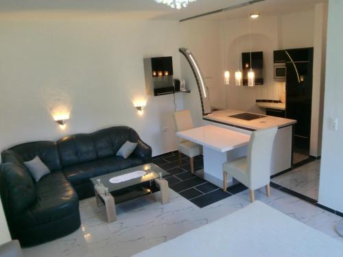 Gallery image of Garten- & Loggia-Appartement HERRENHAUS in Dellach im Drautal