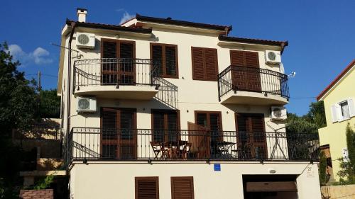 Foto dalla galleria di Vila Familia a Prizna