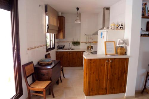 Kuchyňa alebo kuchynka v ubytovaní Penthouse Puerta de la Judería