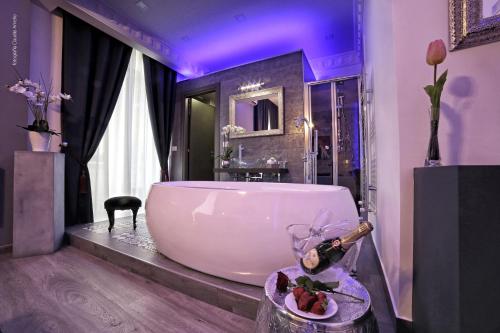 Gallery image of Bourbon House in Naples