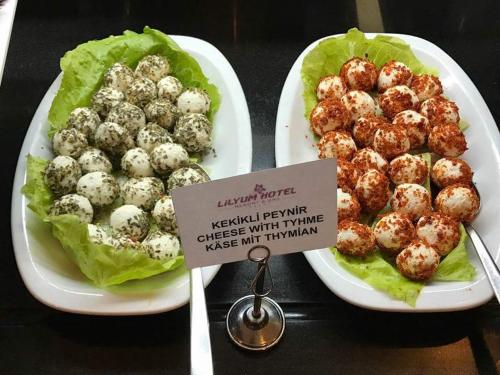 Eten bij of ergens in de buurt van het resort

