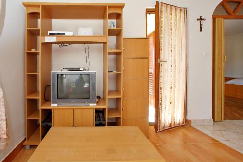 Apartments Vala