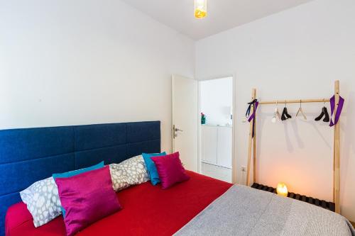 Postel nebo postele na pokoji v ubytování Apartments Marina