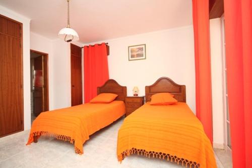 Voodi või voodid majutusasutuse Villa V4 com Piscina Privada a 400 metros da Praia toas