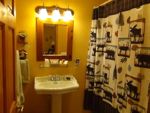 Berry Springs Lodge photo 17