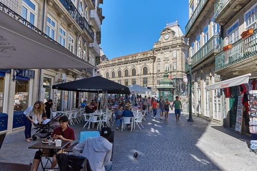 Family-Friendly Apartment in Porto by Lisbeyond