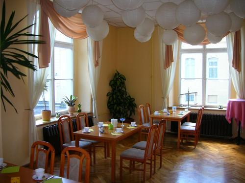 Restoran ili drugo mesto za obedovanje u objektu Hotel "Stadt Köthen"