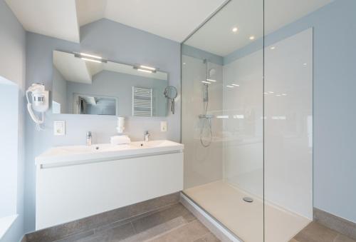 Smartflats - Royal Brussels tesisinde bir banyo