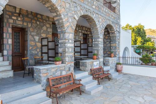 Gallery image of Moutsouna Beach in Moutsouna Naxos