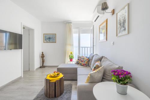 FM Apartments