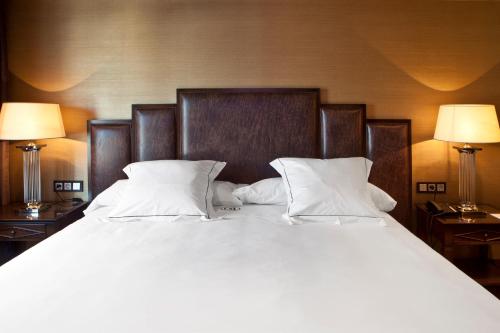 Claridge Madrid photo 59