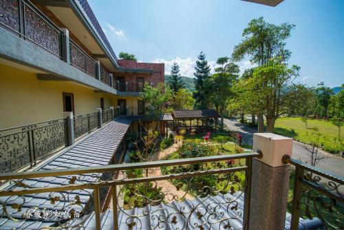 Gallery image of Rainbow SpringYU B&B in Nanzhuang