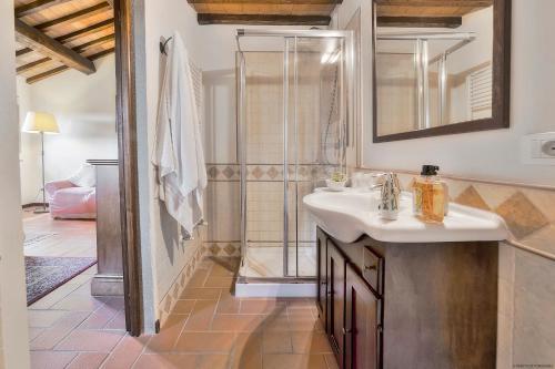 Ванна кімната в Podere Le Rondini