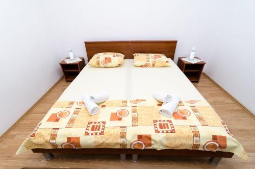 Katil atau katil-katil dalam bilik di Rooms Karla