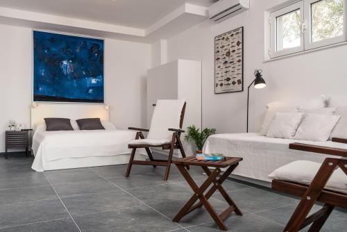Ruang duduk di Aqua residence