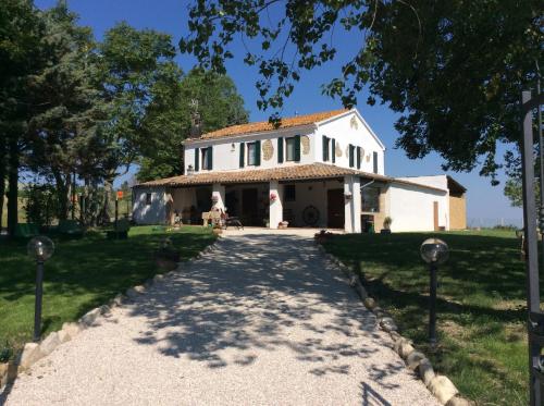 Το κτήριο όπου στεγάζεται  το bed & breakfast