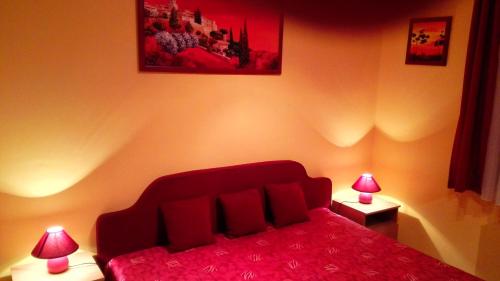 Balaton Wellness Apartman – Photos 3