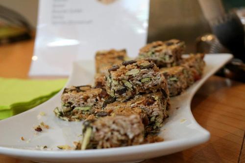 Makanan di atau berdekatan hotel