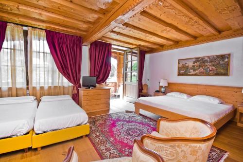 Postel nebo postele na pokoji v ubytování Hotel Edelhof