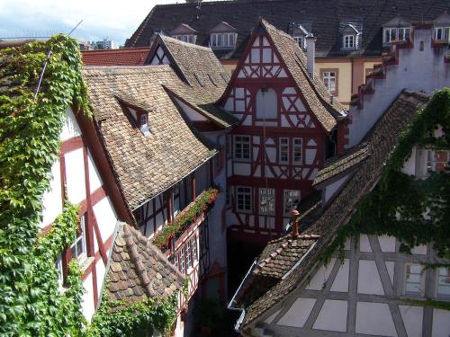 ホテルが所在する建物