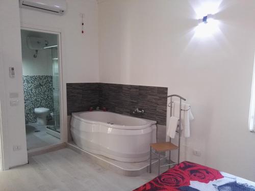 Un baño de A due passi dal Mare