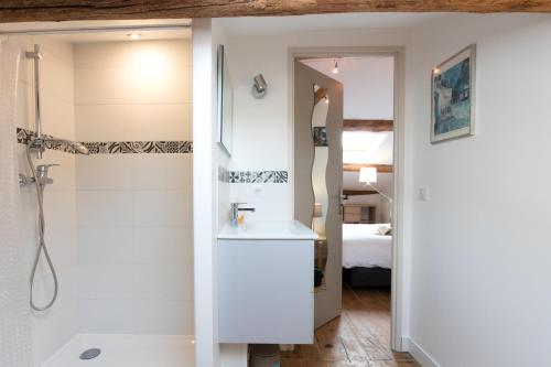 Phòng tắm tại Elia mediterranee - Premiere conciergerie