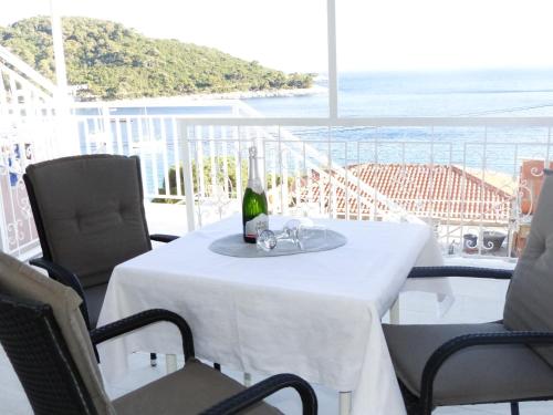 Φωτογραφία από το άλμπουμ του Apartments Pavlić σε Saplunara