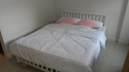 Postel nebo postele na pokoji v ubytování Little Home