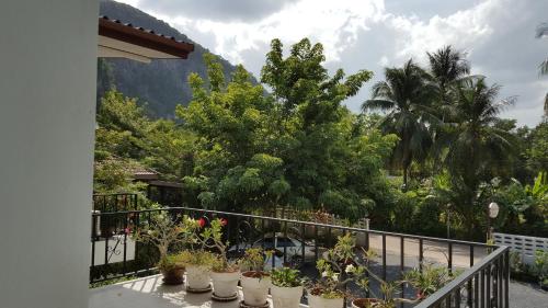 Zahrada ubytování Sanfhan Resort-SHA Plus