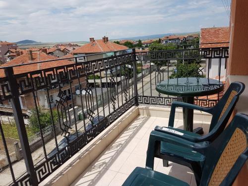 Balkon ili terasa u objektu Guest House Markovi Aheloy