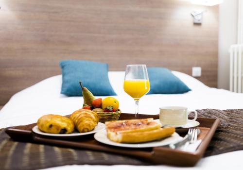 Mad på hotellet eller i nærheden