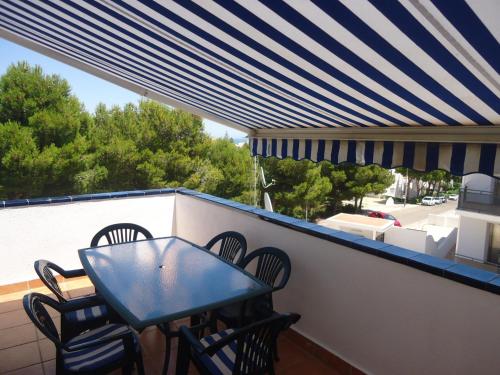 Apartment Pueblo Azul, Peñíscola, Spain - Booking.com