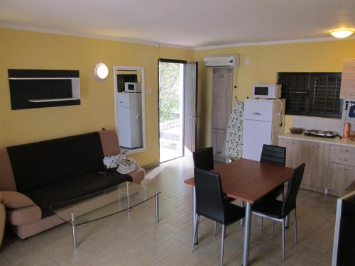 Gallery image of Guest House Krasici in Tivat