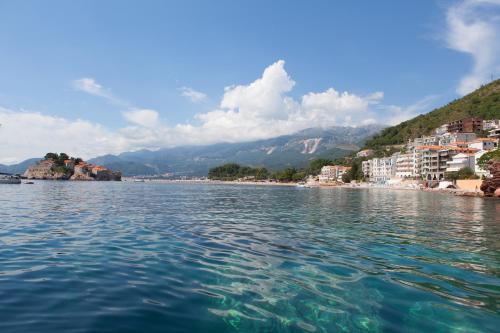 Gallery image of Apartments Lungo Mare in Sveti Stefan